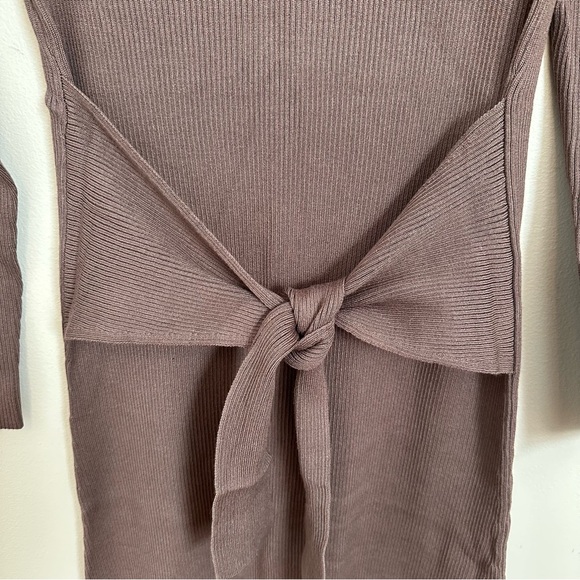 Evereve Ribbed Knit Tie Waist Midi Dress Brown Long Sleeve Size Small Minimalist - Picture 5 of 8